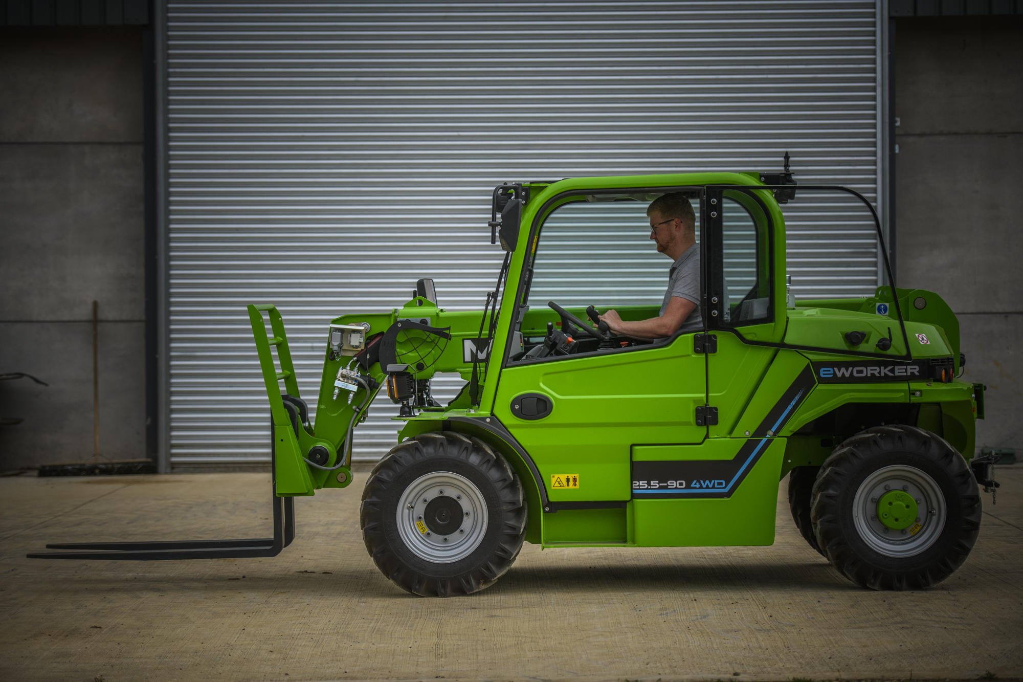 Merlo - eworker electric tele handler