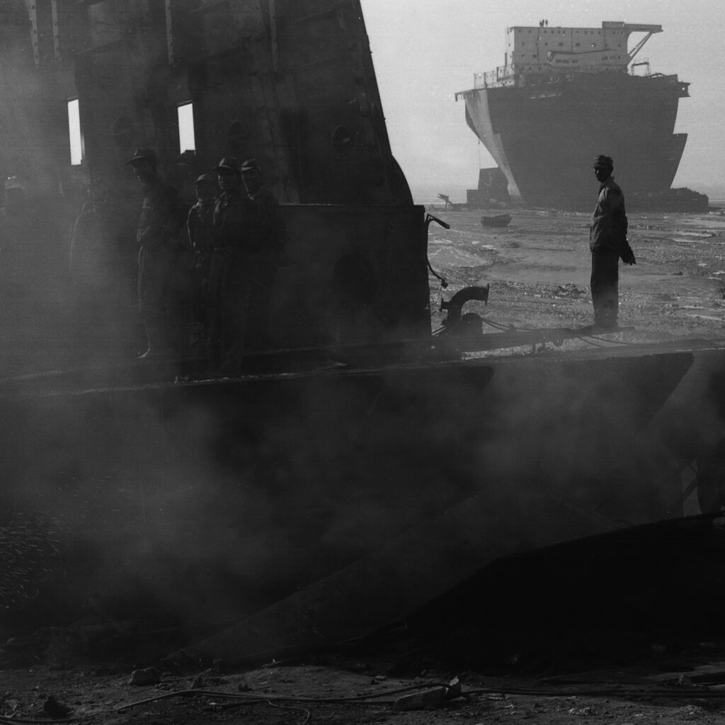 image of Ship breakers, Bangladesh