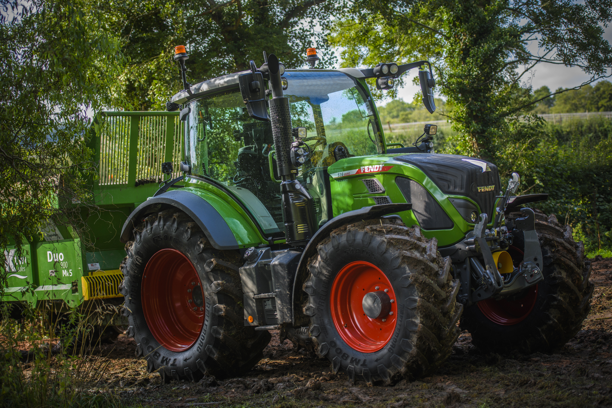 Fendt 516 tractor