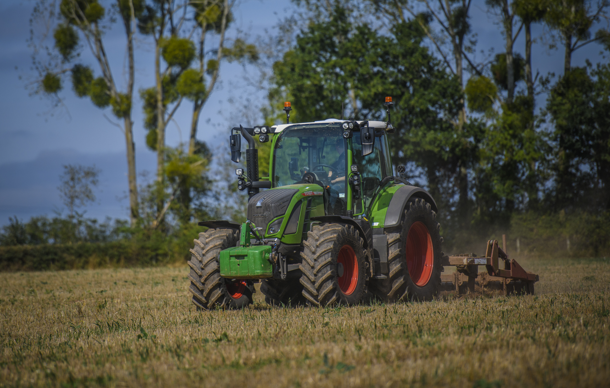 Fendt 516 tractor